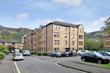 Edinburgh Apartment Near University Of Edinburgh - Elforma United Kingdom