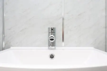 Edinburgh Apartment Near University Of Edinburgh - Elforma United Kingdom